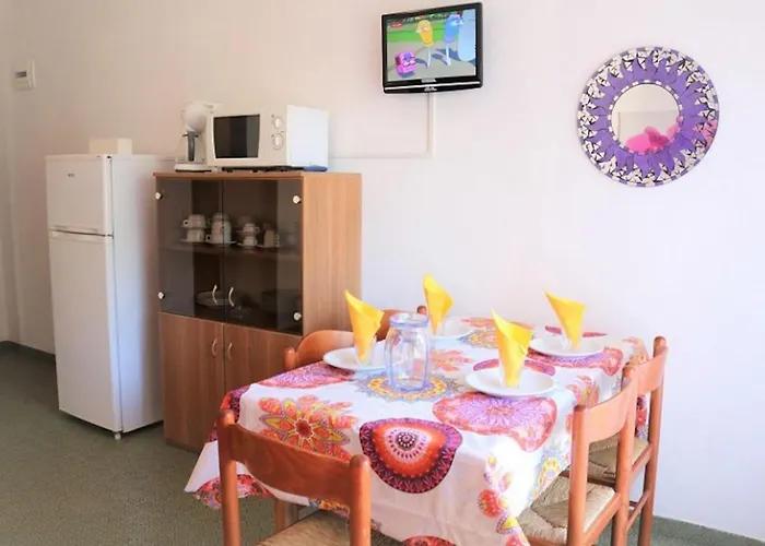 Family Friendly Apartment-beahost